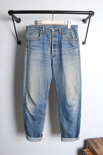 Levi&#039;s  (33~34) &quot;made in USA&quot;