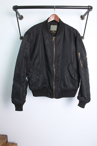 ALPHA INDUSTRIES INC. (XL) &quot;made in USA&quot;