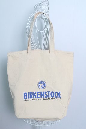 BIRKENSTOCK (43cm x 35cm)