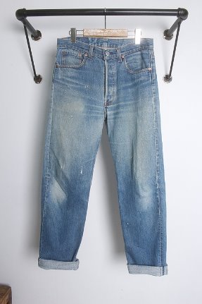 ~90s Levi&#039;s 501 (31~32) &quot;made in USA&quot;