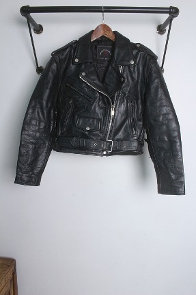 SELECT LEATHER  (M) &quot;leather&quot;