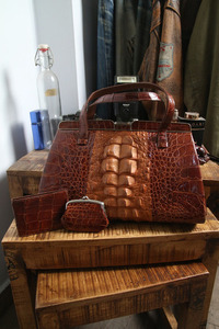 Alligator leather( 31 cm x 20 cm ) JAPAN HAND MADE  