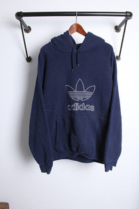 90s adidas  (L) &quot;made in USA&quot;