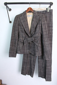 MaxMara (55 / 28~29) made in ITALY &quot;WOOL + SILK&quot;
