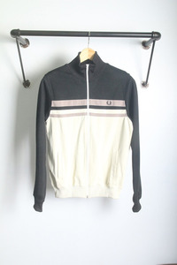 FRED PERRY (S~M) 