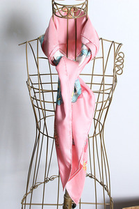 HERMES PARIS ( 88 cm x 88 cm ) &quot;made in FRANCE silk&quot;